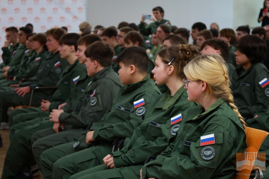 На встрече с творческой группой создателей художественного фильма «Остров Сухо»